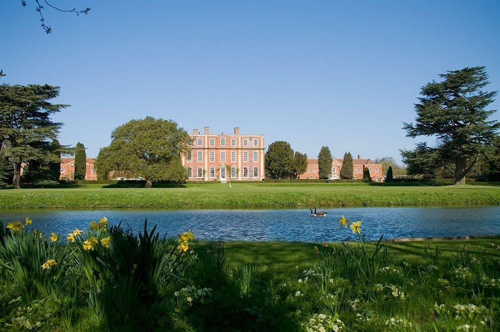 Chicheley Hall Zewnętrze zdjęcie