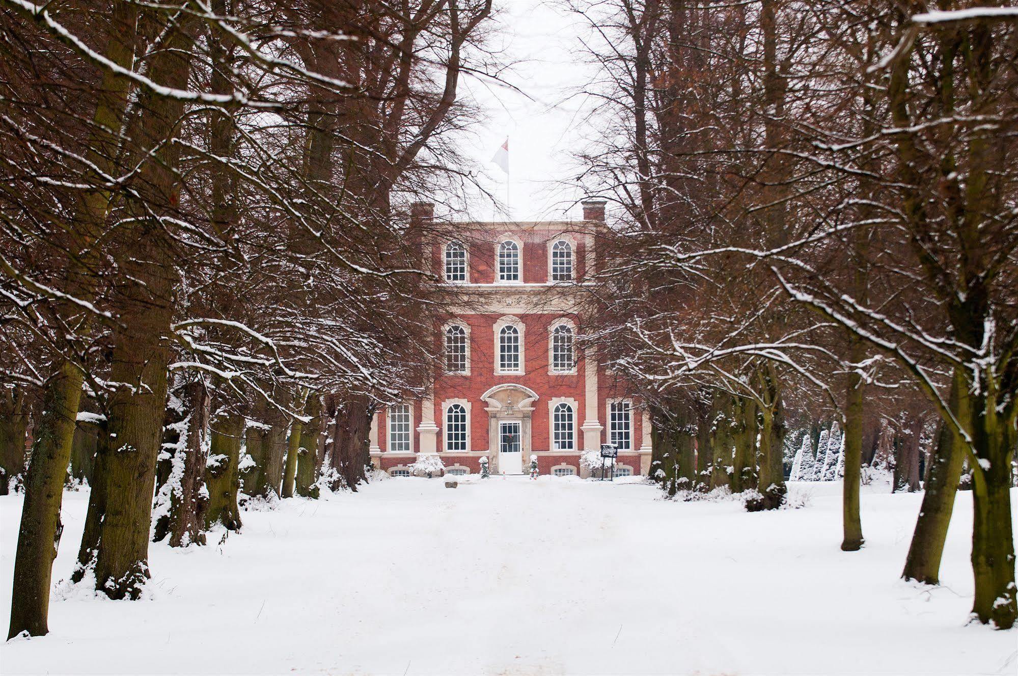 Chicheley Hall Zewnętrze zdjęcie