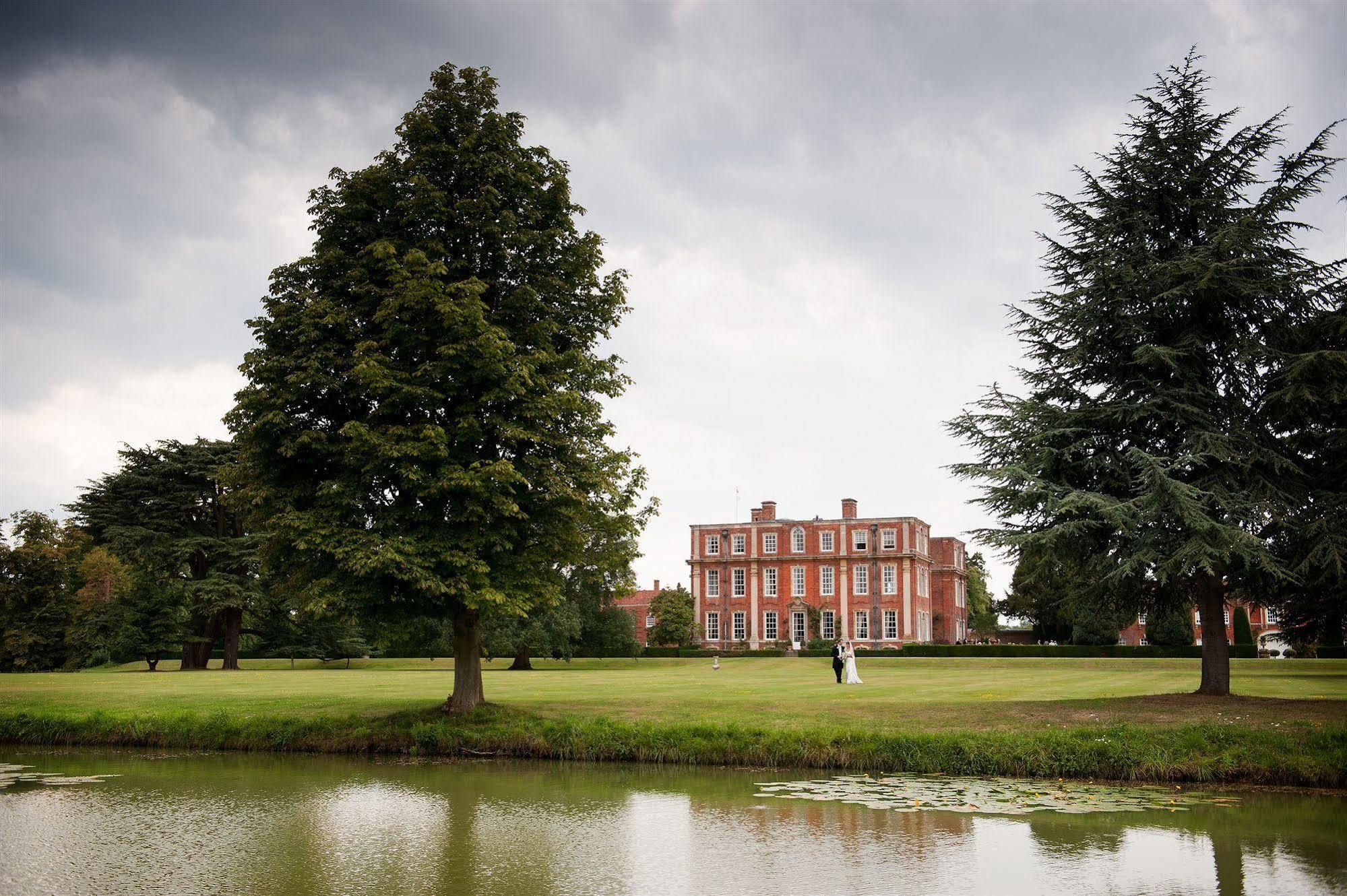 Chicheley Hall Zewnętrze zdjęcie